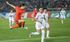 九游游戏-半决赛战火重燃：女足强队再掀巅峰之争的简单介绍