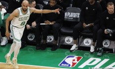 九游APP-凯尔特人队击败主场东部强队，稳固榜首位置