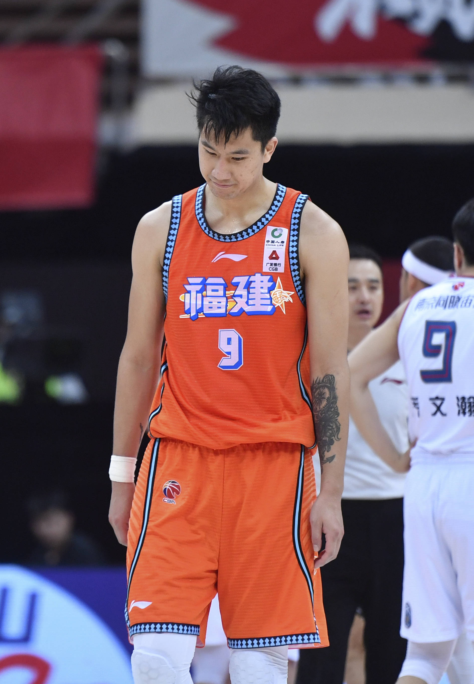 中国篮球队实力强劲，成功晋级八强