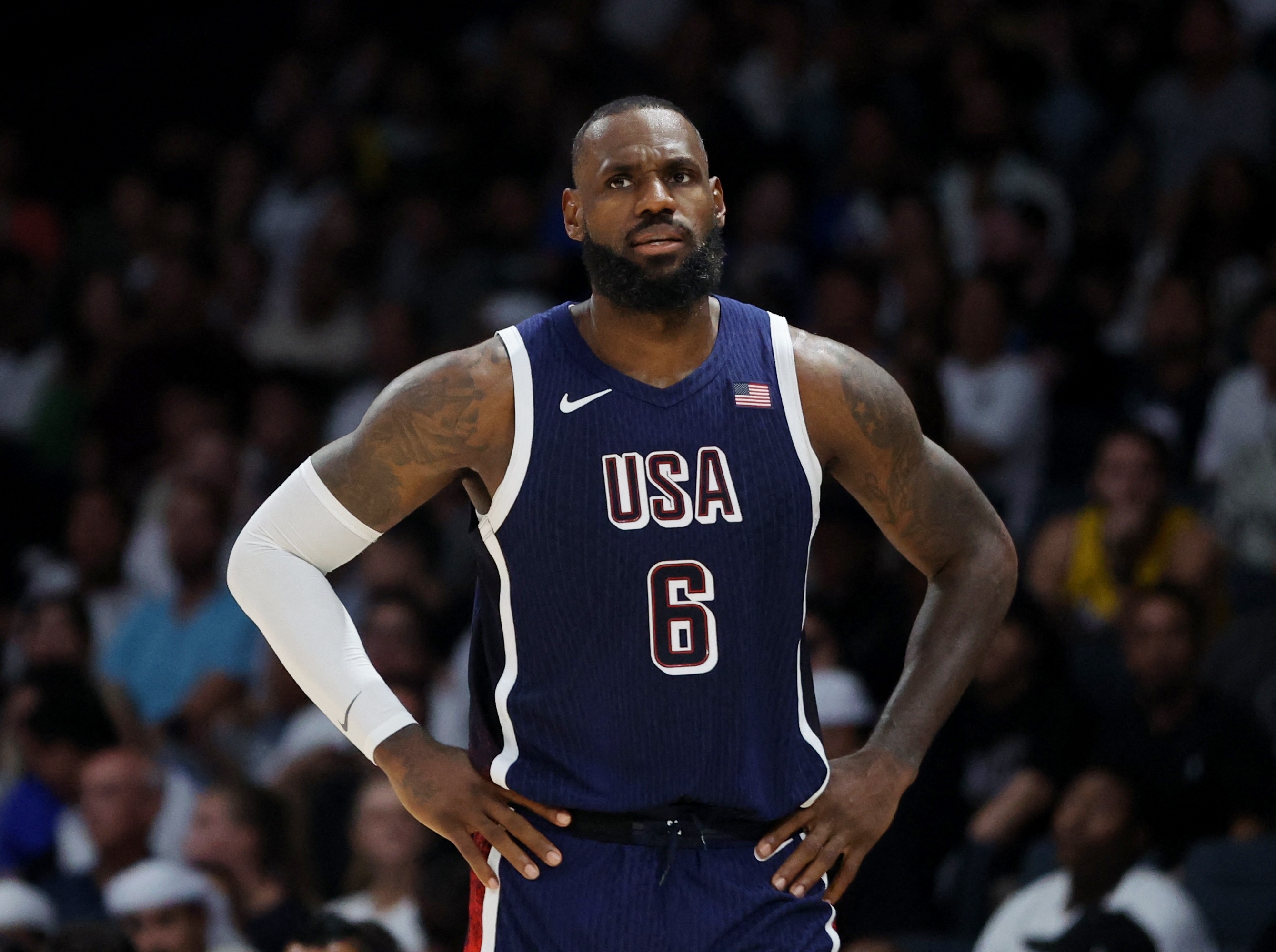 NBA球员恢复训练状态，备战新赛季