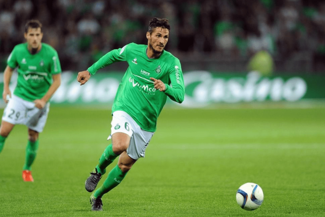 雷恩主场战平圣埃蒂安，赛季保持不败纪录