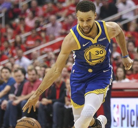 广西主帅施展智慧谋划下场比赛胜利